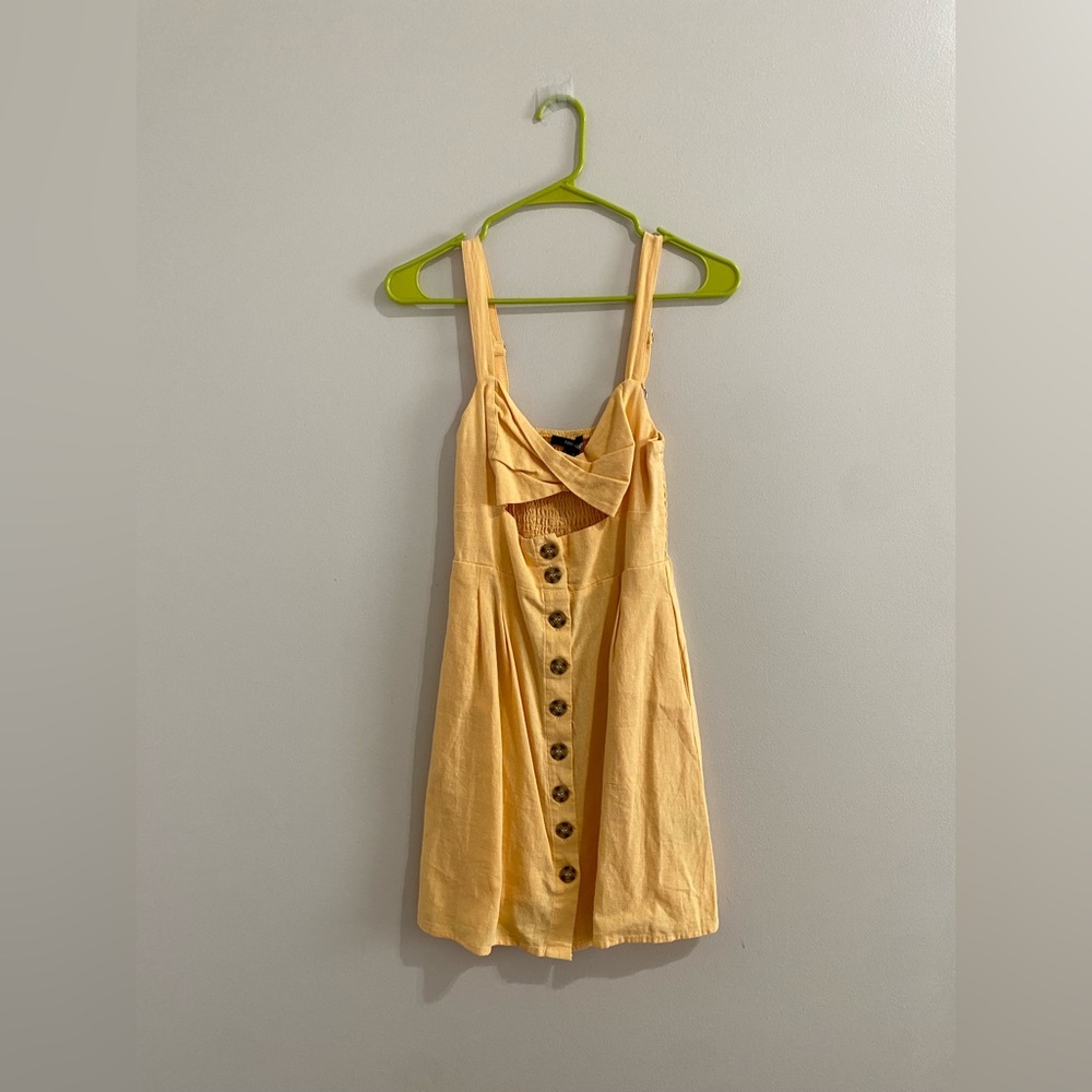 beautiful bright dress for causal events